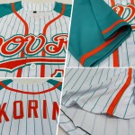 Özel Beyaz Aqua Pinstripe Aqua-Turuncu Otantik Raglan Kollu Beyzbol Forması Özel Beyaz Aqua Pinstripe Aqua-Turuncu Otantik Raglan Kollu Beyzbol Forması